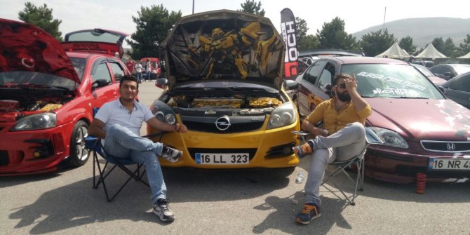 Modifiye tutkunları Kütahya’da buluştu