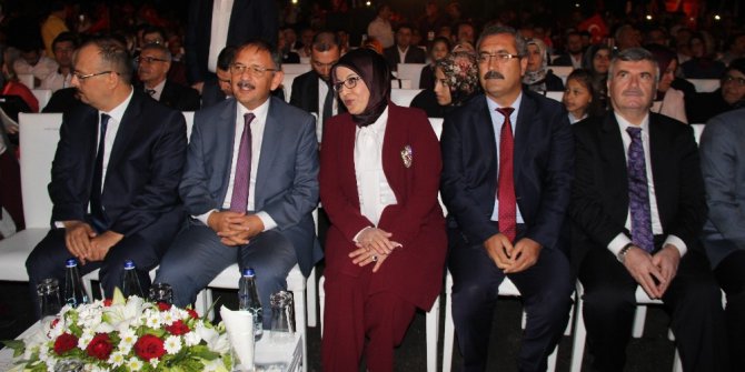 Çevre ve Şehircilik Bakanı Mehmet Özhaseki, Konya’da