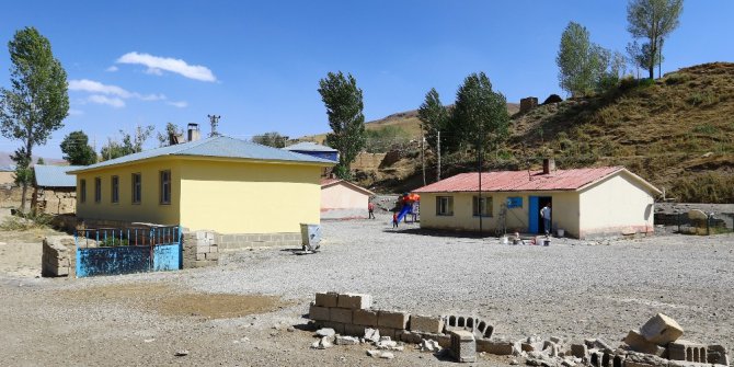 Büyükşehir Belediyesinden okul onarım seferberliği