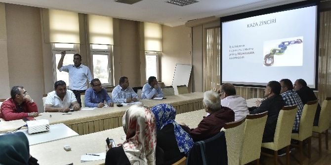 Mamak Belediyesi’nden Personeline İş Sağlığı Ve Güvenliği Eğitimi