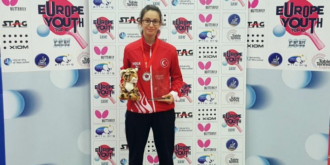 Özge Yılmaz masa tenisinde Avrupa ikincisi