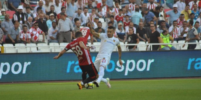 Kayserispor ilk yarıyı seviyor