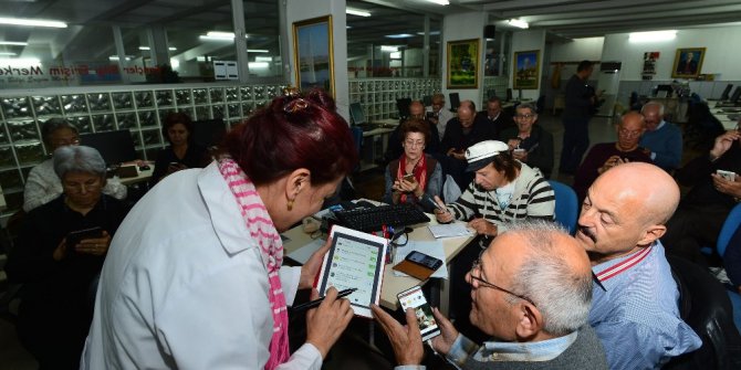Büyükşehir Bilgi Erişim Merkezi’nde yeni dönem kayıtları sürüyor