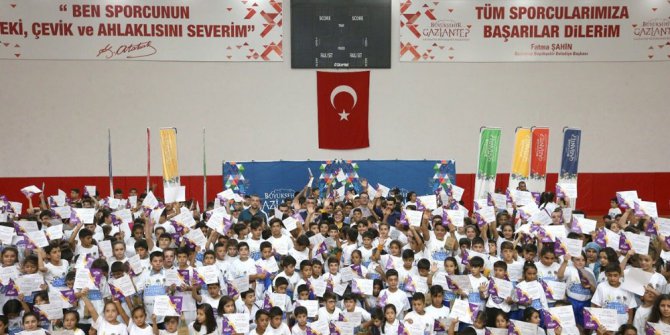 Gaziantep’ten 9 bin 500 öğrenciye sertifika