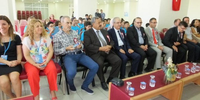 Geleceğin bilim adamları Burhaniye’de buluştu