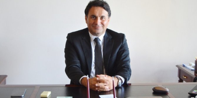 Ayvalık’ın yeni Kaymakamı Gökhan Görgülüaslan görevine başladı