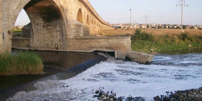 Uzunköprü Belediye Başkanı Enis İşbilen: “İnsanlar balık hafızalı”