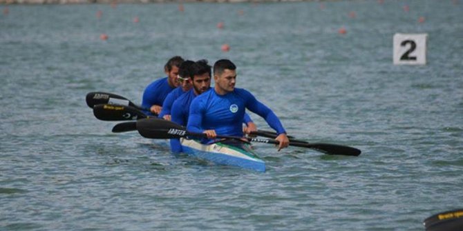 Sakarya Büyükşehirli kanocular Türkiye Şampiyonu