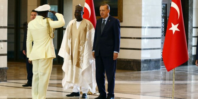 Cumhurbaşkanı Erdoğan, Nijerya Büyükelçisi Paragalda’yı kabul etti