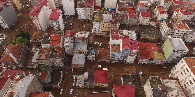 Beşikdüzü Havadan Çamur Deryasını Andırıyor