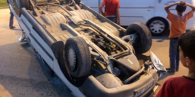 Elazığ’da 500 metre arayla iki kaza: 4 yaralı