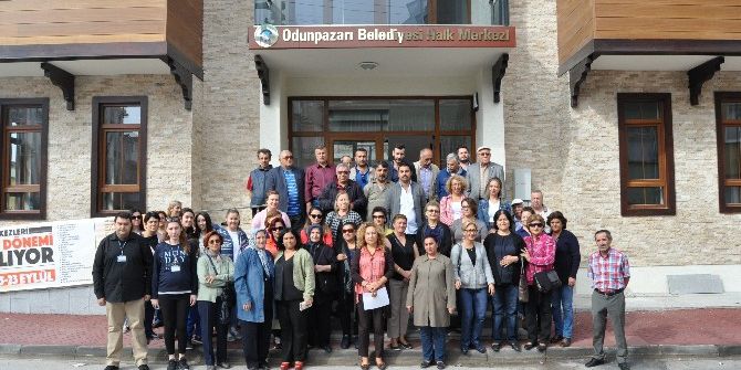 Kırmızıtoprak Mahallesinden Başkan Kurt’a Teşekkür