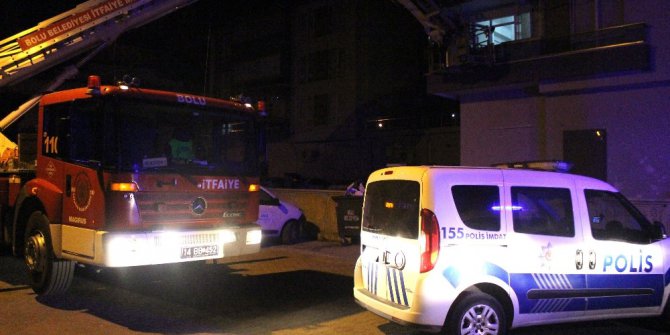 “Yardım edin” diye bağıran genç mahalleyi sokağa döktü