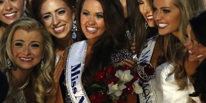 Kasırganın gölgesinde güzellik yarışması