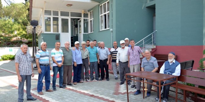 Caminin yerinin değiştirilmesine cemaatten tepki