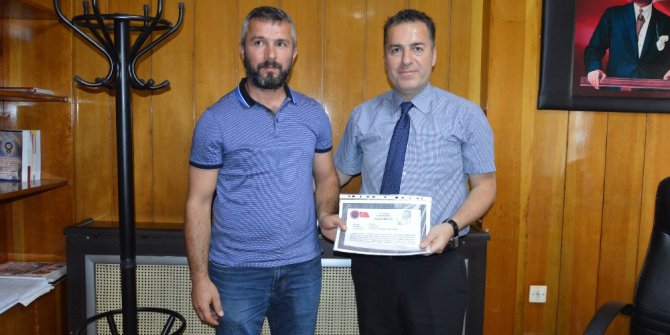 Kavgada yaralanan polise başarı belgesi verildi