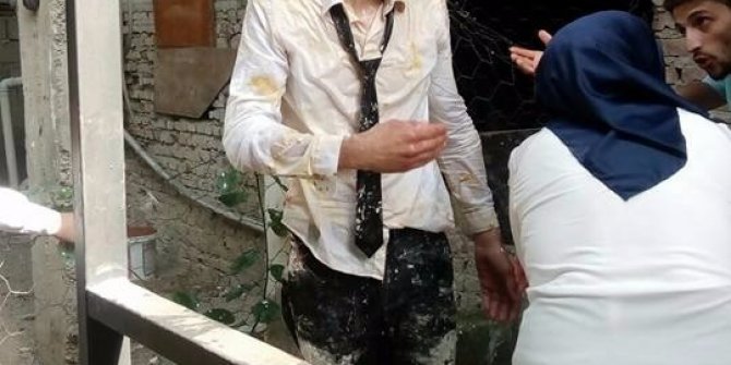 Damadın üzerine yumurta, ketçap, un, sirke döktüler