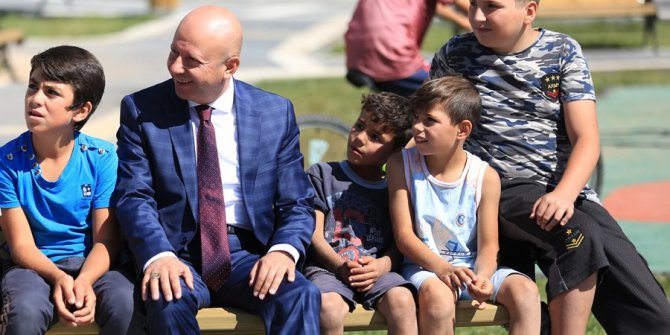 Kocasinan Belediye Başkanı Çolakbayrakdar: “Yeni nesil parkımız örnek teşkil ediyor”