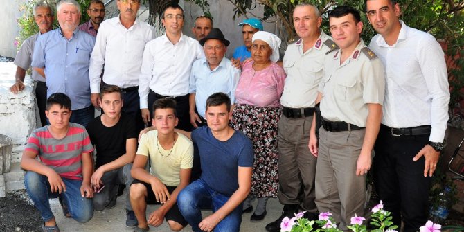 Milas Kaymakamı Arslan’dan şehit ailesine ziyaret