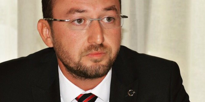 Aloğlu, kendisini gençliği ve tecrübesizliğiyle eleştirenlere cevap verdi