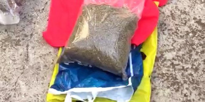 Uçakla gitti, otobüste yakalandı