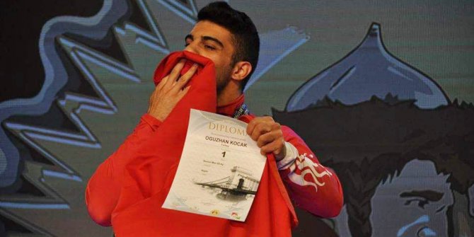 Oğuzhan’ın bileği bükülmüyor