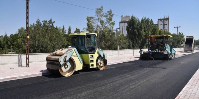 Selçuklu Belediyesi, asfalt ve altyapı çalışmalarını sürdürüyor