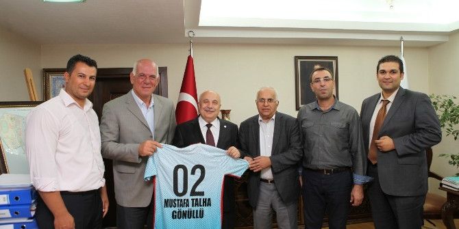 Türkiye Hentbol Federasyonu’ndan Rektör Gönüllü’ye Ziyaret