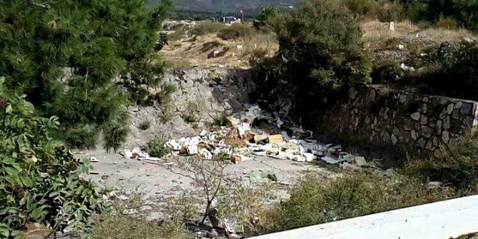 Edremit’te çöp tehlikesi