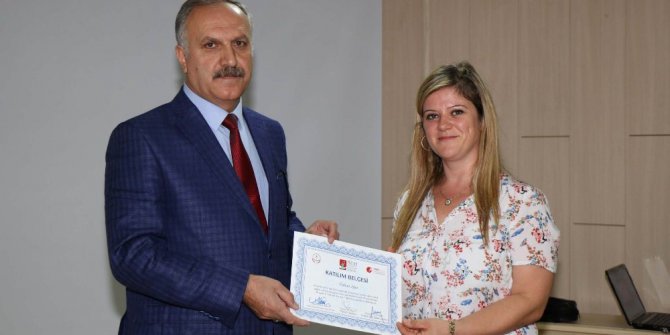 Altınsoy: "Geleceğin nesillerini yetiştirmek zorundayız"