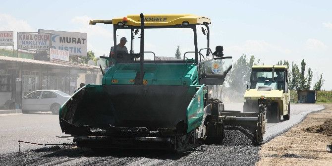 Nakliyeciler Sitesi Asfalta Kavuştu