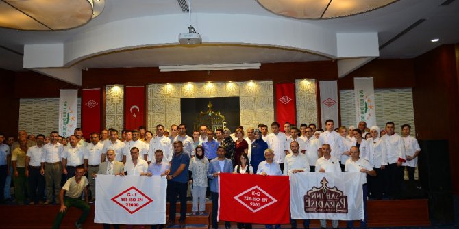 Şah İnn Paradise iki ayrı belgeyi birden aldı