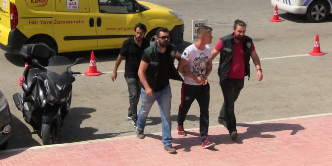 Alman vatandaşı uyuşturucu kuryeliği yaparken yakalandı