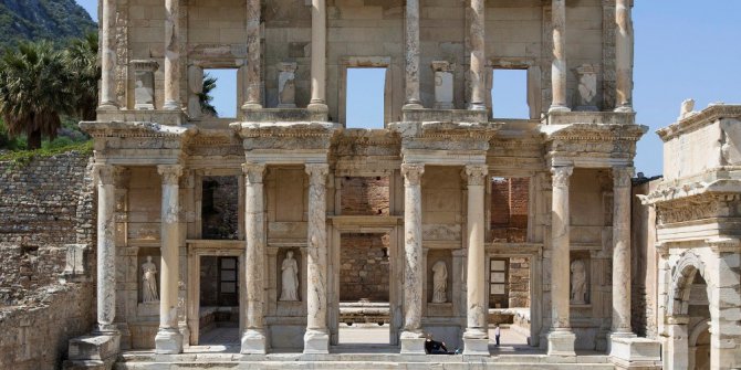 İzmir’e “mega müze” çağrısı