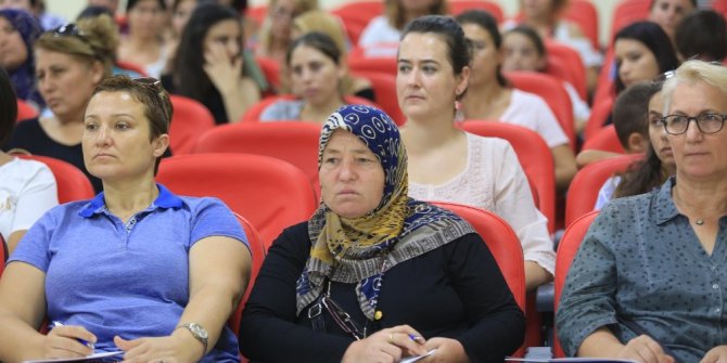 Gaziemir Belediyesi ’Üretici Kadın Kooperatifi’ kuruyor