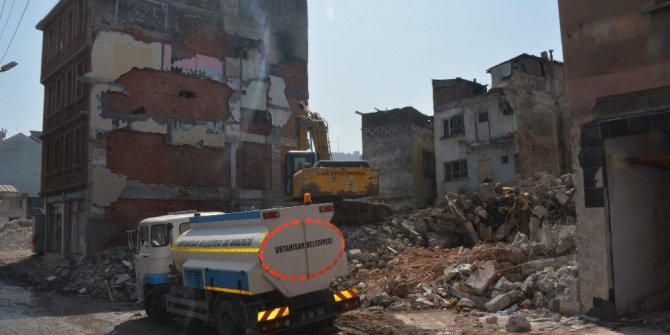 Pazarkapı’da 32 binanın yıkımına başlandı