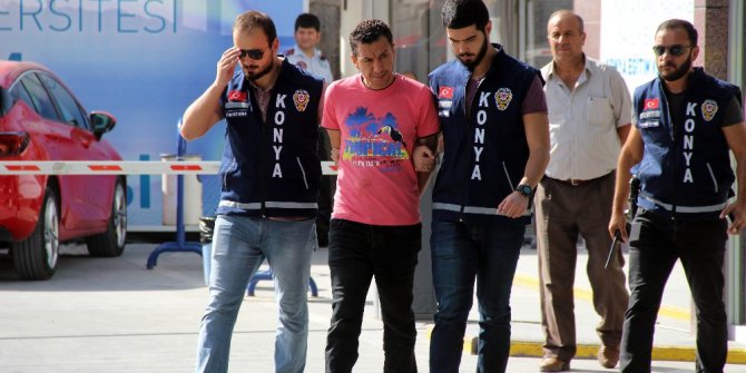 Eşini ve misafirini öldürüp kaçan şüpheli Adana otogarında yakalandı