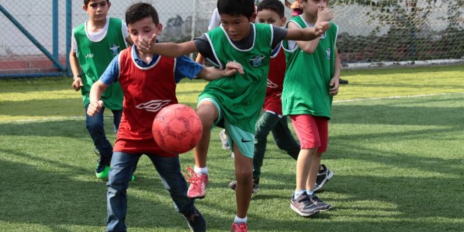 Türk futboluna mülteci dopingi