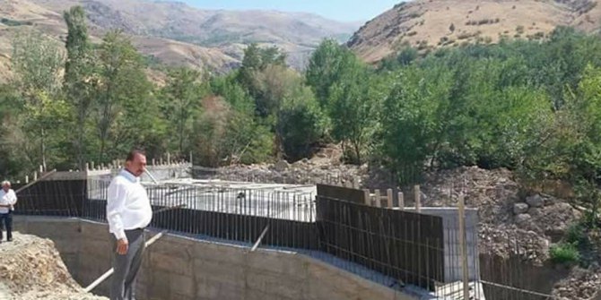 Yapımı süren köprü 11 mahalleyi birbirine bağlayacak