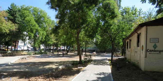 Yenilenen Mehmet Akif Ersoy Parkı 2 Aralık’ta açılıyor