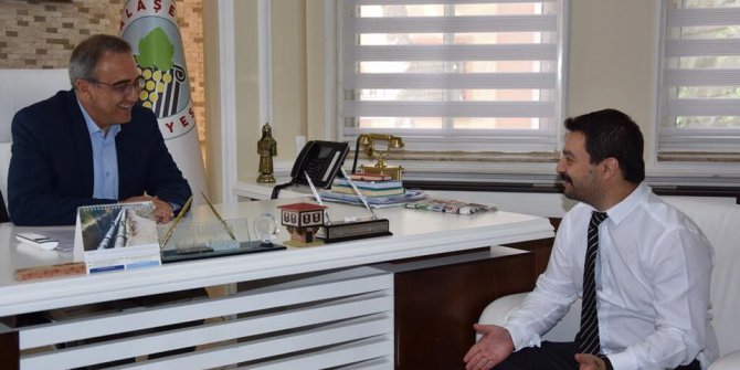 MHP’li Öztürk, Alaşehir’de Başkan Karaçoban’la buluştu