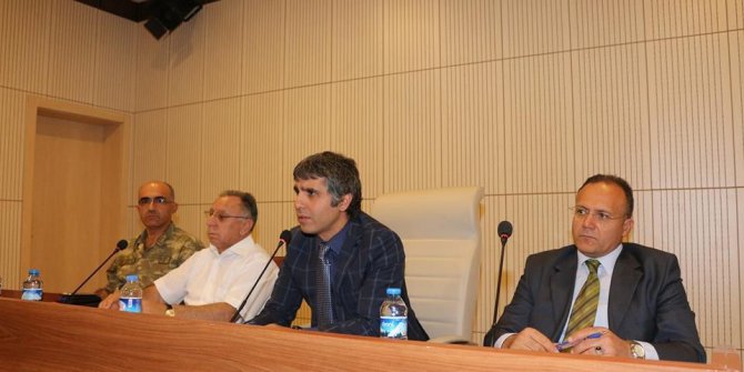 Oltu’da Halk Günü ve Asayiş toplantısı yapıldı