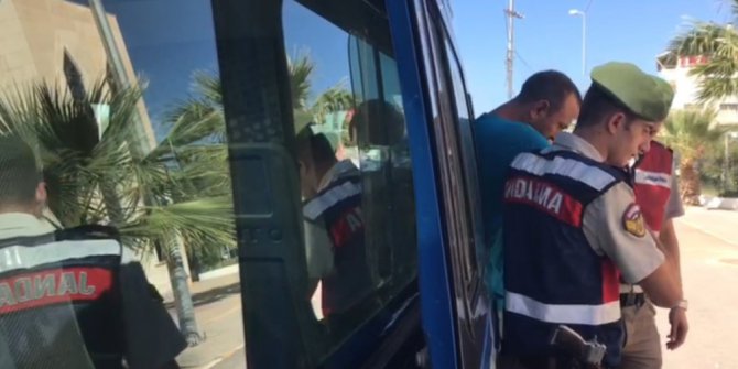 Araçların camlarını kırıp hırsızlık yapan şahıs yakalandı