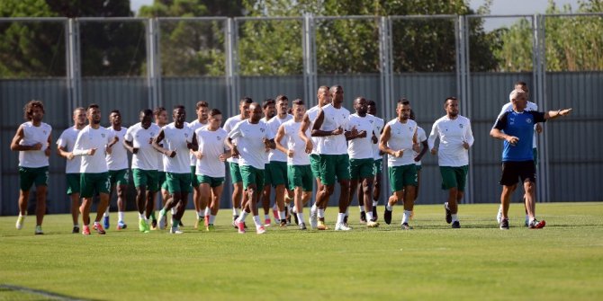 Bursaspor’da Batalla ve Stancu antrenmanda yer almadı