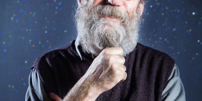 Mersin Kenti Edebiyat Ödülü Haydar Ergülen’in