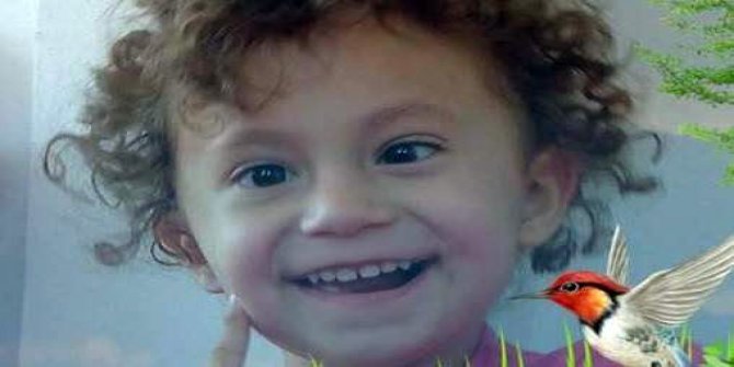 Aniden yola çıkan küçük çocuğa kamyon çarptı