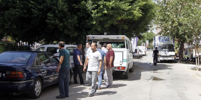 Yaşlı adam 3 gün sonra evinde ölü bulundu