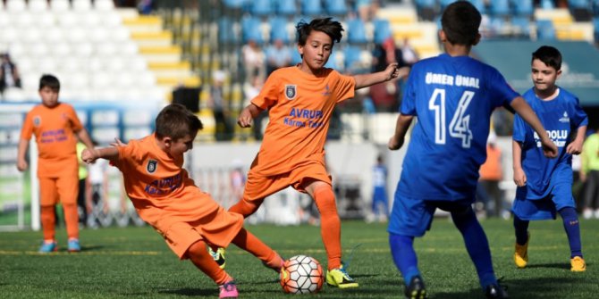 İBB Futbol Akademi’de yeni sezon başlıyor