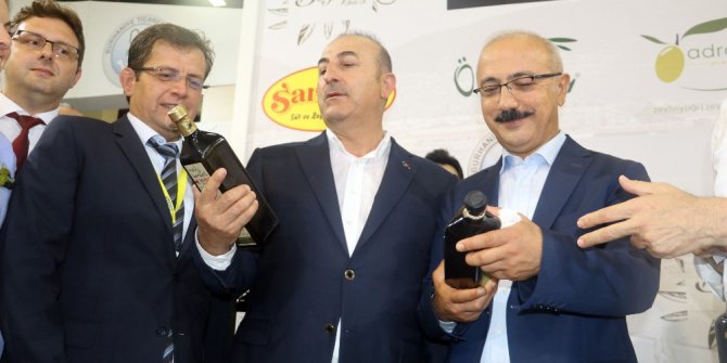 Bakan Çavuşoğlu: "Çin’e tarım ürünü ihracatı önündeki engeller kalkıyor"