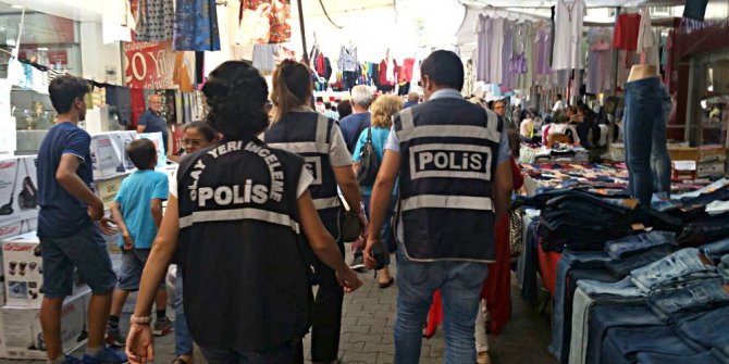 Polis, pazarda kuş uçurtmuyor